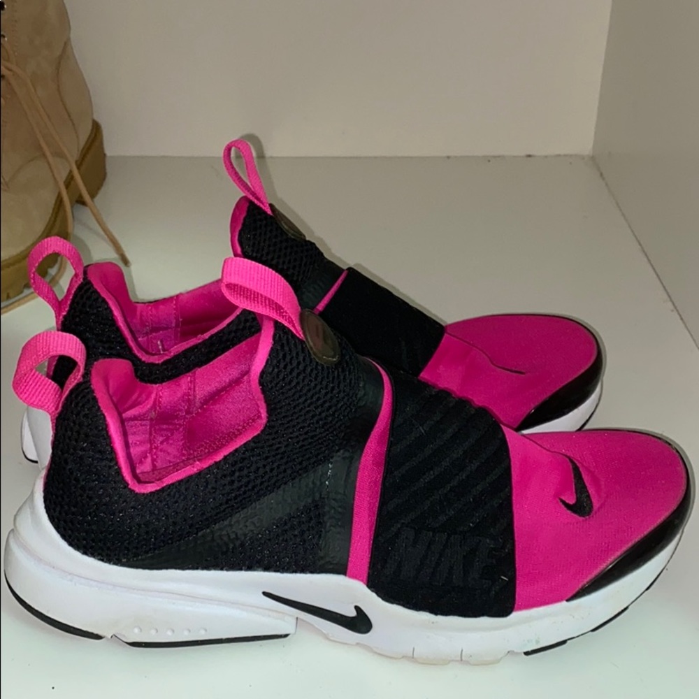 Low - use sneakers